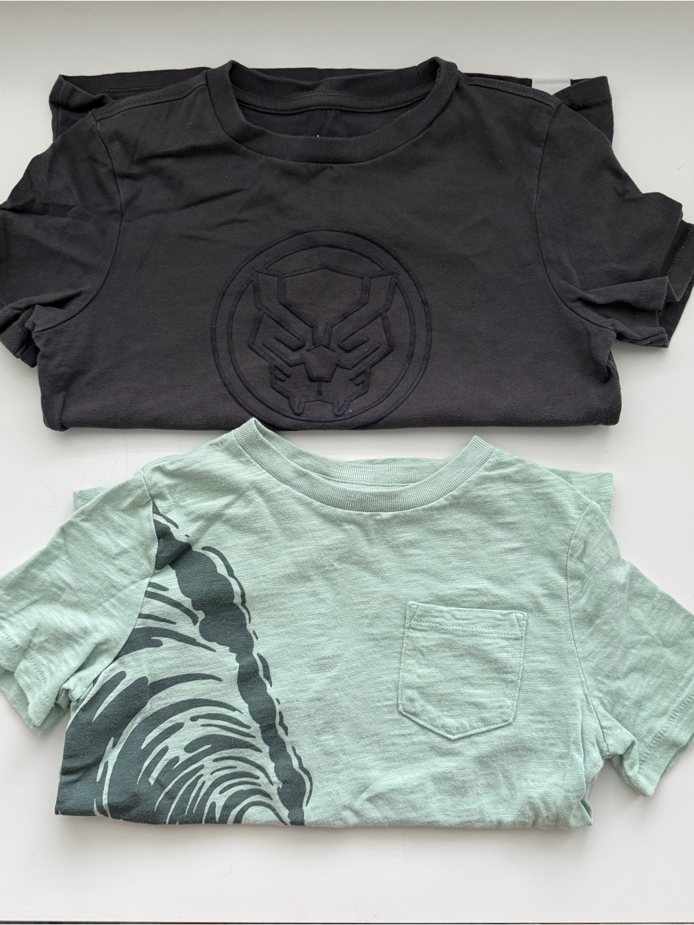 Gap kids organic cotton T-shirt size small